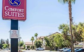 Comfort Suites Bakersfield
